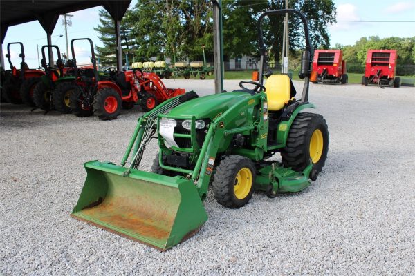 2010 John Deere 2520 Tractor 397 hours