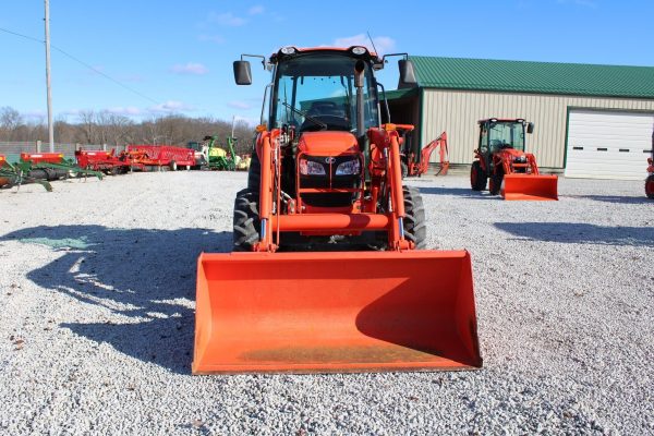 2017 Kubota M7060D Tractor 413 hours - Image 31
