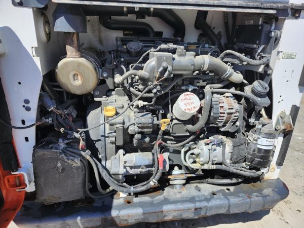 2018 Bobcat T740 Skid Steer 2249 hours - Image 11