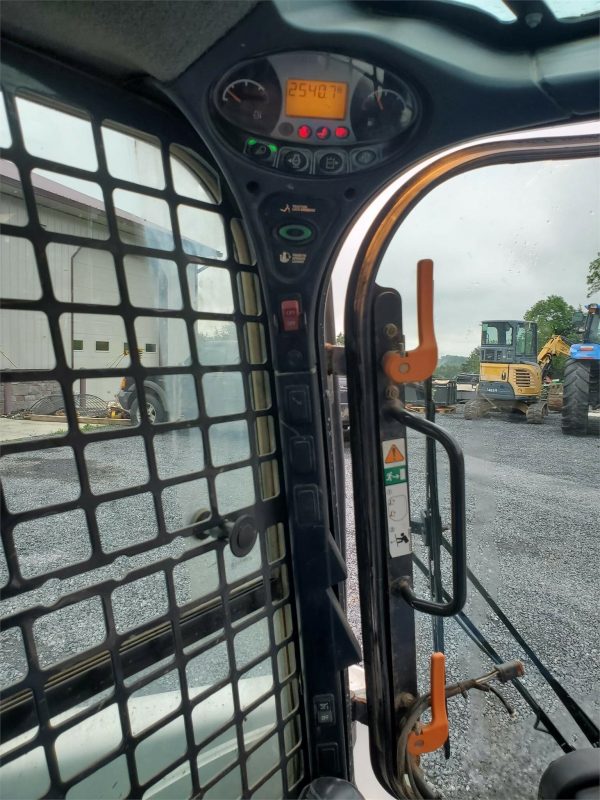 2018 Bobcat T590 Skid Steer 2540 hours - Image 8