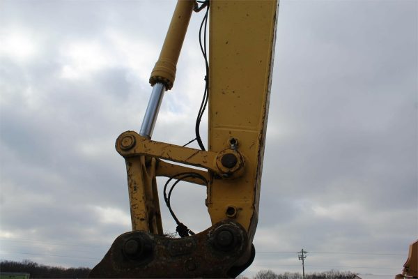 2015 Komatsu PC360 LC-11 Excavator - Image 40