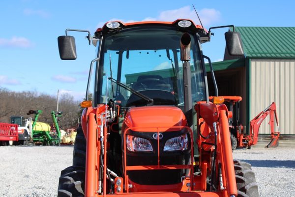 2017 Kubota M7060D Tractor 413 hours - Image 30