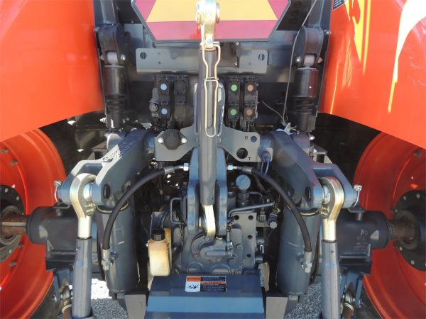 2016 Kubota M7-131 Tractor 1790 hours - Image 12