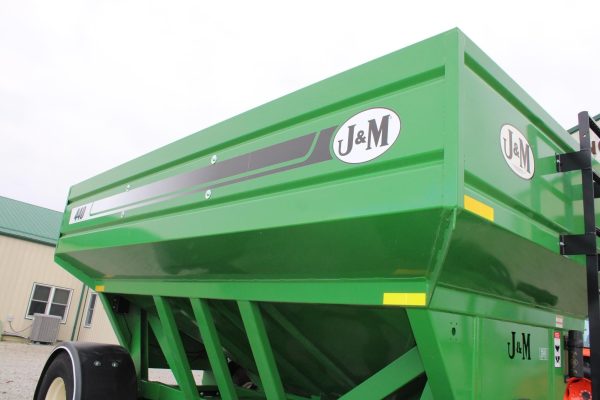 2015 J&M 440SD Gravity Wagon - Image 13