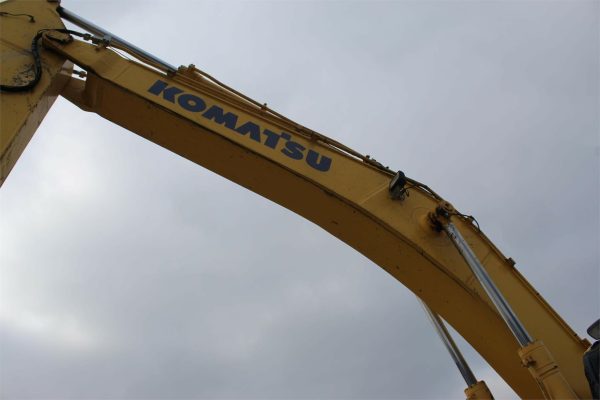 2015 Komatsu PC360 LC-11 Excavator - Image 38