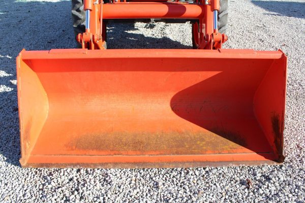 2017 Kubota M7060D Tractor 413 hours - Image 28
