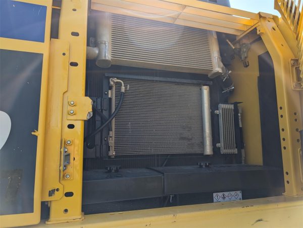 2015 Komatsu PC290 LC-11 Excavator 8637 hours - Image 14