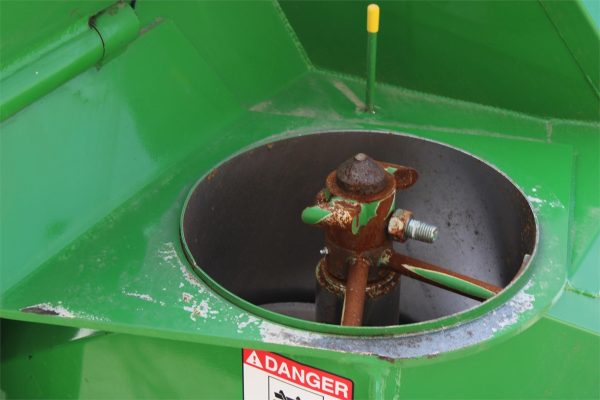 2011 J&M 875-18 Grain Cart - Image 18