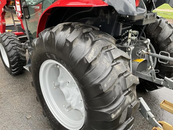 2018 Massey Ferguson 1735M Tractor  315 hours - Image 63