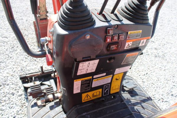 2019 Kubota K008-3 Mini Excavator - Image 17