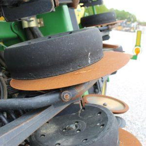 2012 John Deere 1990 Air Seeder - Image 24