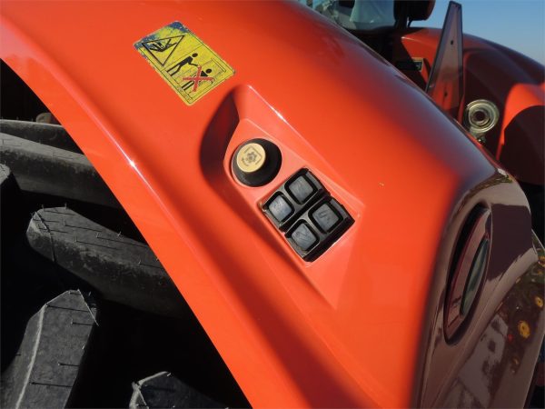 2016 Kubota M7-131 Tractor 1790 hours - Image 18