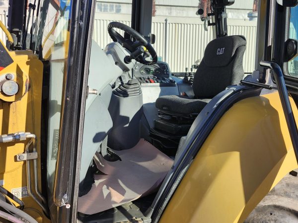 2019 Caterpillar 420F2 Backhoe 3271 hours - Image 17