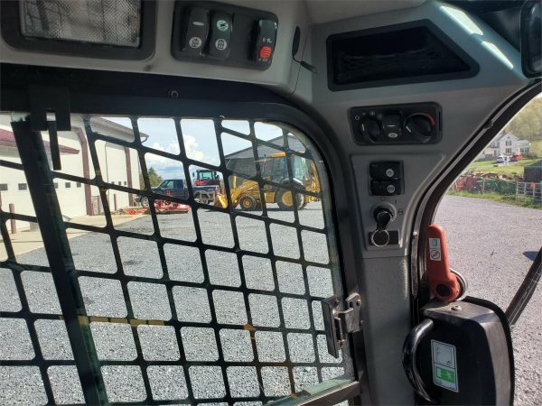 2017 Caterpillar 236D Skid Steer 298 hours - Image 10