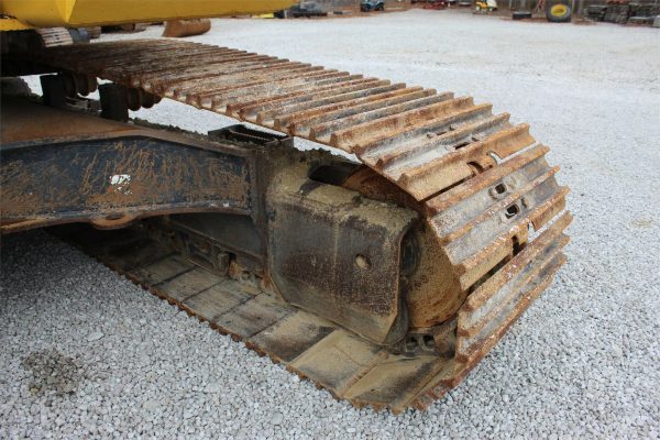2015 Komatsu PC360 LC-11 Excavator - Image 33