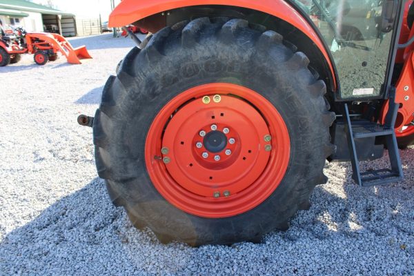 2017 Kubota M7060D Tractor 413 hours - Image 23