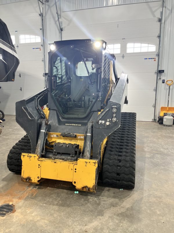 2018 John Deere 333G Skid Steer 1950 hours