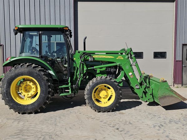 2010 John Deere 5075M Tractor 2983 hours - Image 2