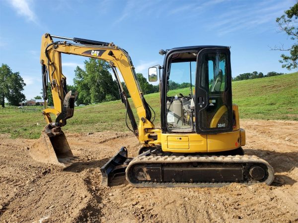 2006 Caterpillar 304C CR Mini Excavator 3245 hours - Image 2