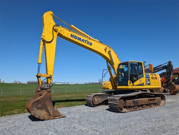 2015 Komatsu PC290 LC-11 Excavator 8637 hours - Image 2