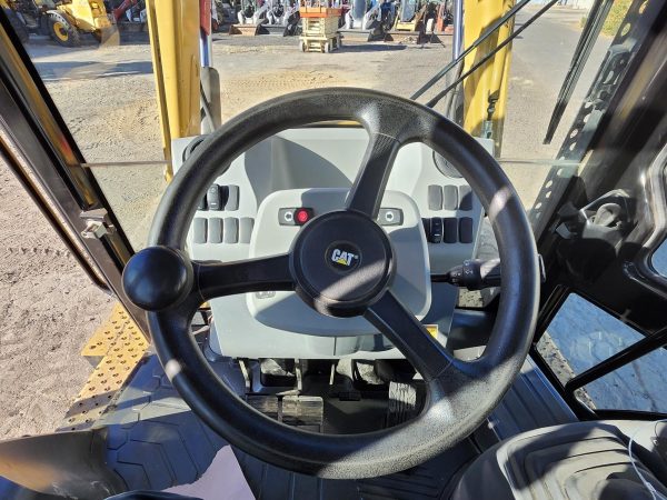 2019 Caterpillar 420F2 Backhoe 3271 hours - Image 20