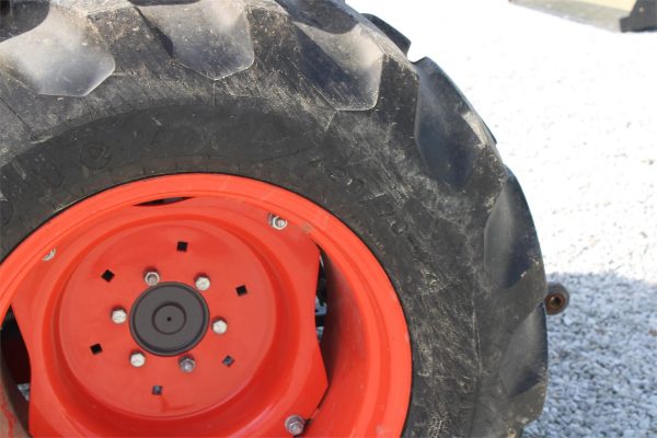 2021 Kubota L3560 Tractor 333 hours - Image 18