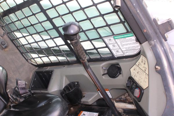 2014 Bobcat T590 Skid Steer - Image 6