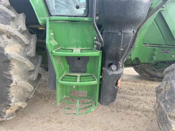 2017 John Deere 6120M Tractor Hours: 3267 - Image 23