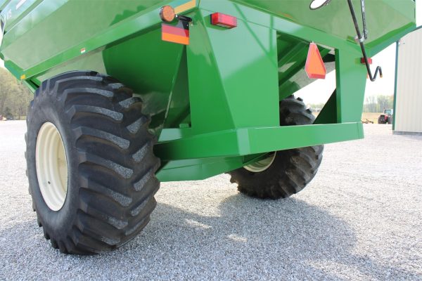 2011 J&M 875-18 Grain Cart - Image 9