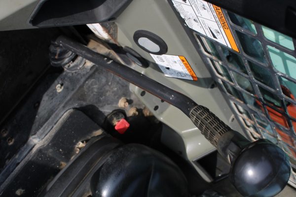 2014 Bobcat T590 Skid Steer - Image 5