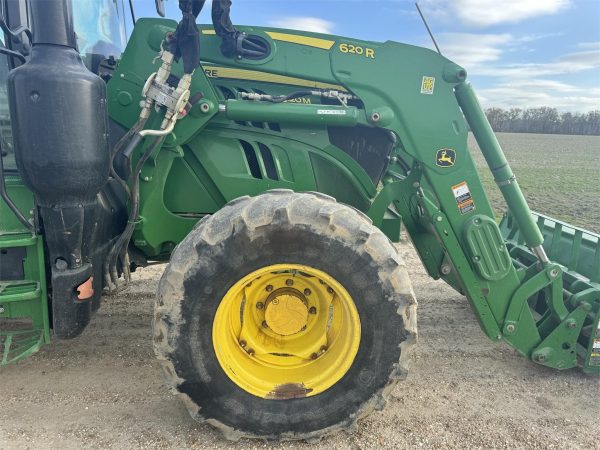 2017 John Deere 6120M Tractor Hours: 3267 - Image 24