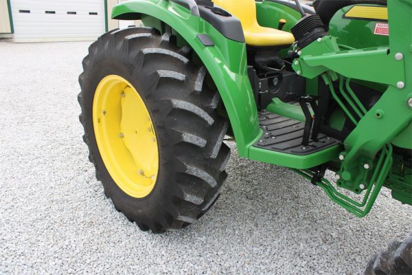 2019 John Deere 4044M Tractor 247 hours - Image 18