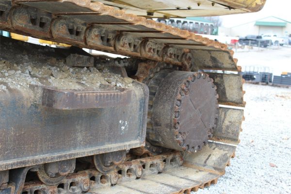 2015 Komatsu PC360 LC-11 Excavator - Image 27