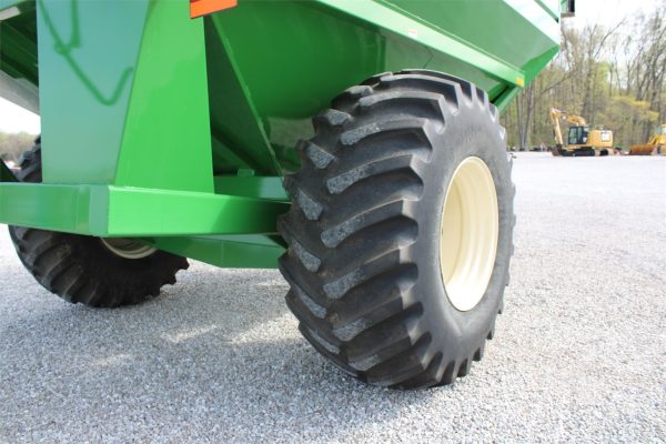 2011 J&M 875-18 Grain Cart - Image 7