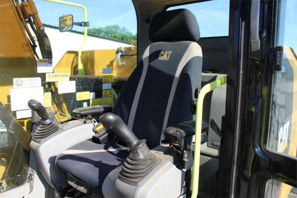 2018 Caterpillar 313FL Excavator 3795 hours - Image 8