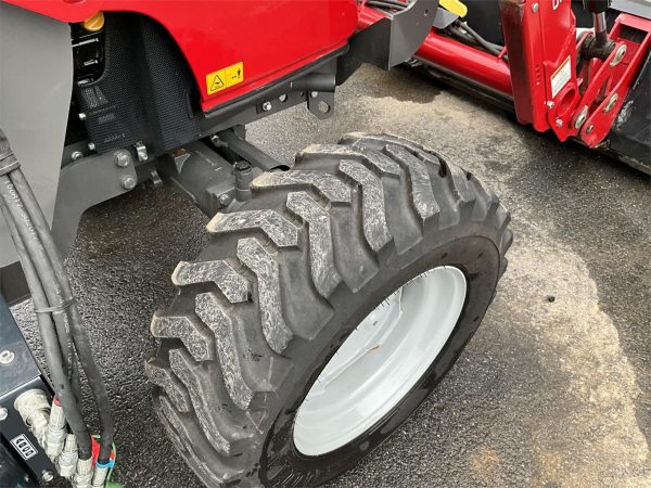 2018 Massey Ferguson 1735M Tractor  315 hours - Image 52
