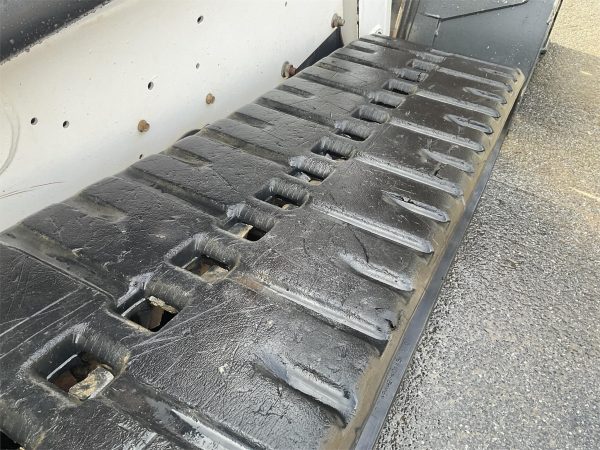 2018 Bobcat T630 Skid Steer 1380 hours - Image 23