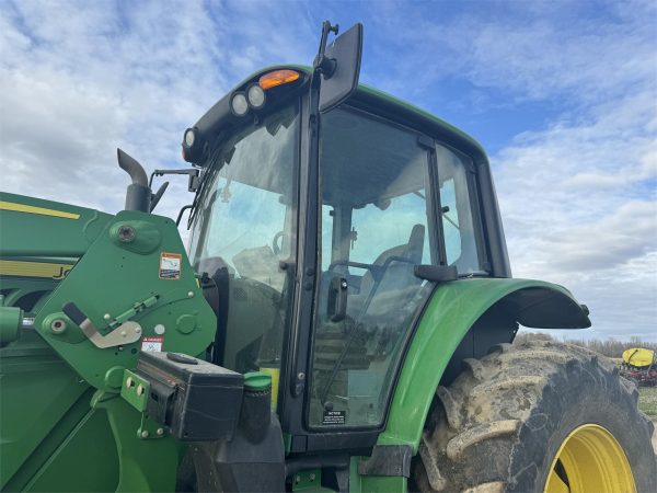 2017 John Deere 6120M Tractor Hours: 3267 - Image 27