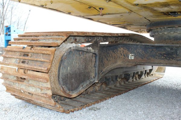 2015 Komatsu PC360 LC-11 Excavator - Image 25