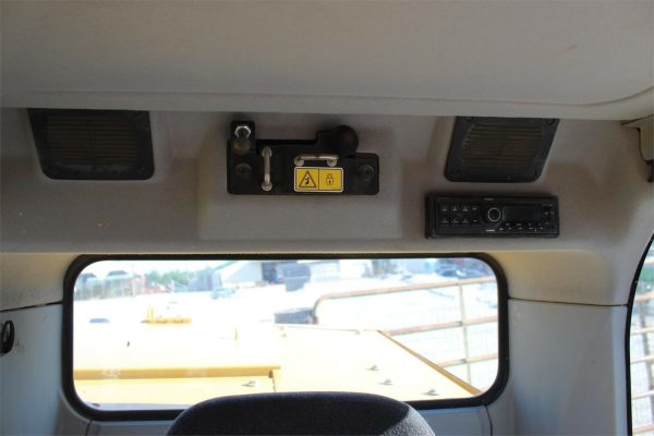 2018 Caterpillar 313FL Excavator 3795 hours - Image 6
