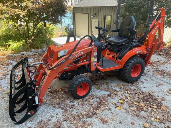 2022 Kubota BX23S Tractor 25 hours
