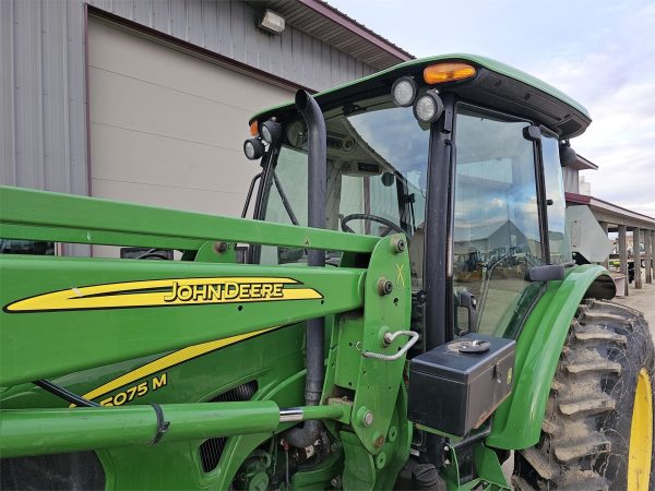 2010 John Deere 5075M Tractor 2983 hours - Image 3
