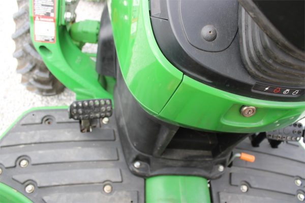 2019 John Deere 4044M Tractor 247 hours - Image 11