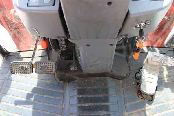 2021 Kubota L3560 Tractor 333 hours - Image 9