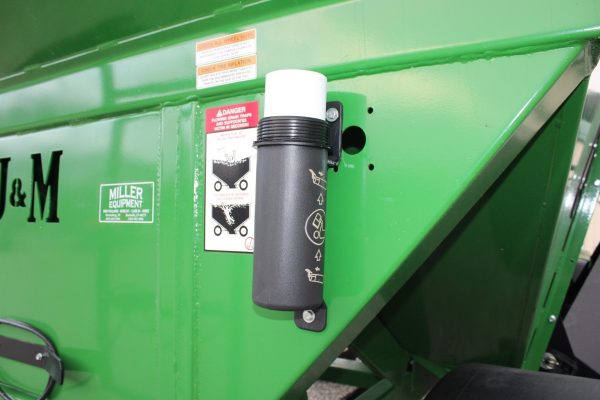 2015 J&M 440SD Gravity Wagon - Image 32