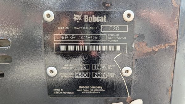 2017 Bobcat E20 Mini Excavator 1681 hours - Image 33