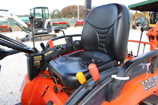 2009 Kubota B26 Tractor 1779 hours - Image 12