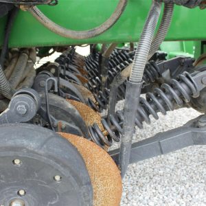 2012 John Deere 1990 Air Seeder - Image 9