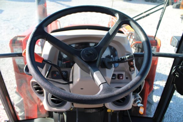 2017 Kubota M7060D Tractor 413 hours - Image 7