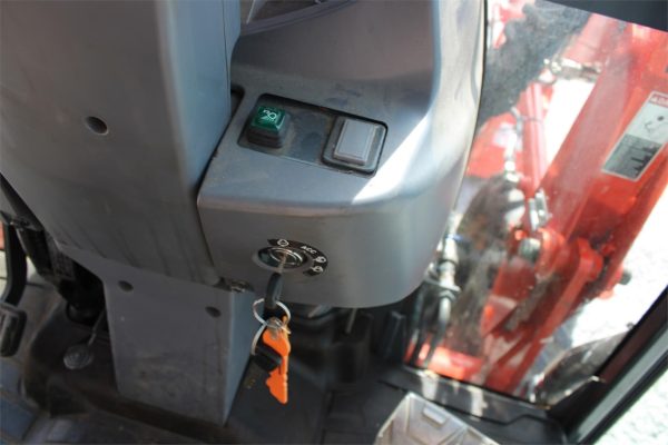2021 Kubota L3560 Tractor 333 hours - Image 5